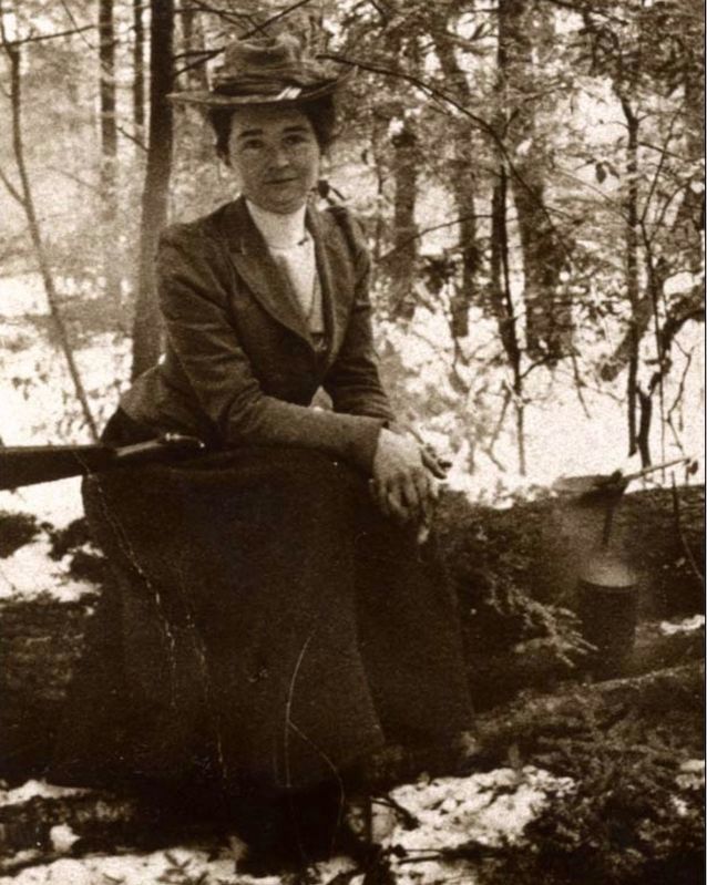 Mina Benson Hubbard, 1901. Click for full size. Mina Benson Hubbard, 1901 image. Click for full size.