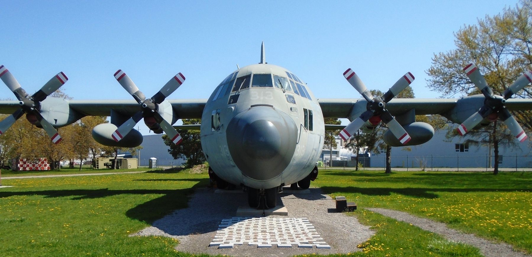 CC-130 Hercules image. Click for full size.