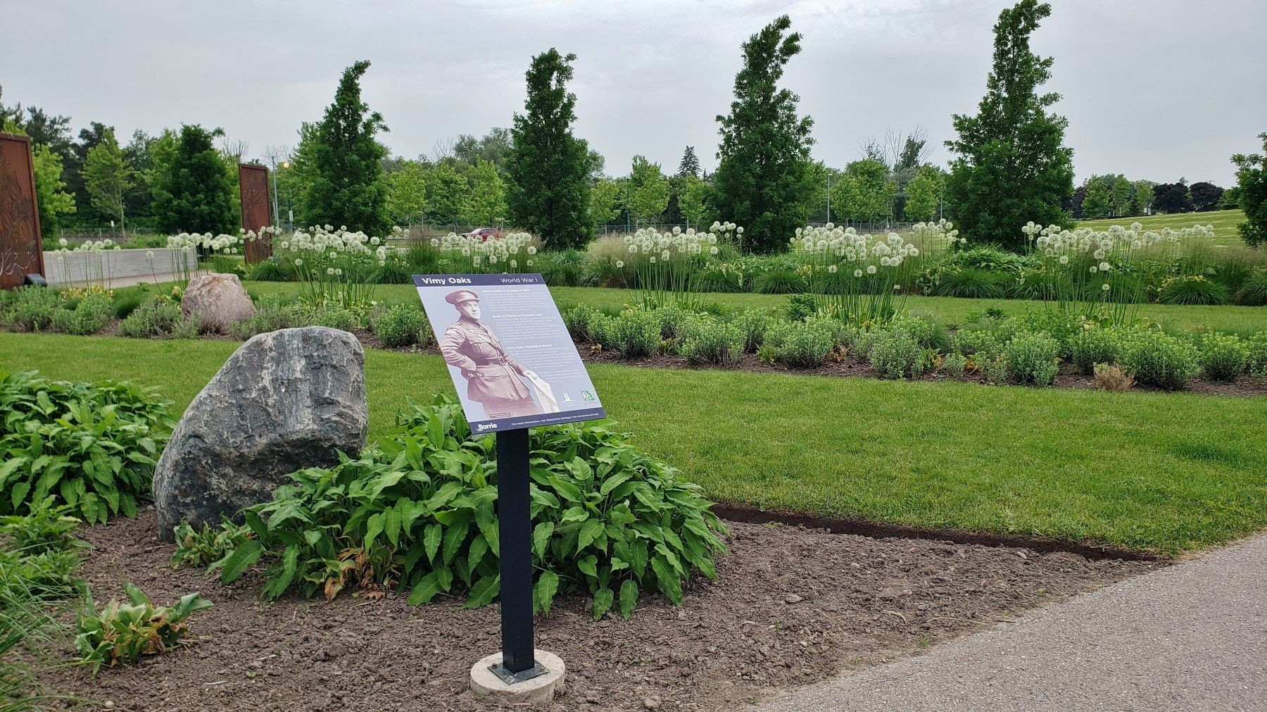 Vimy Oaks Marker image. Click for full size.
