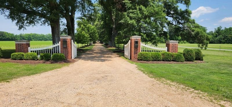 Hewick Gate image. Click for full size.