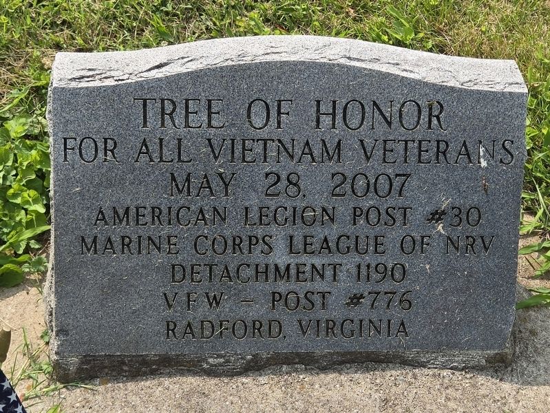 Tree of Honor Marker image. Click for full size.