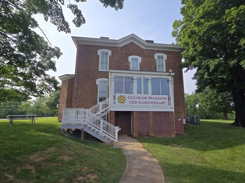 Glencoe Mansion on the West Main Street side. Click for full size. Glencoe Mansion on the West Main Street side image. Click for full size.