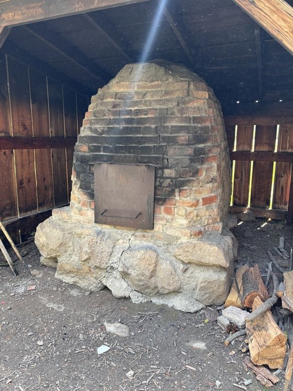 Wheeler Sheep Camp Oven image. Click for full size.