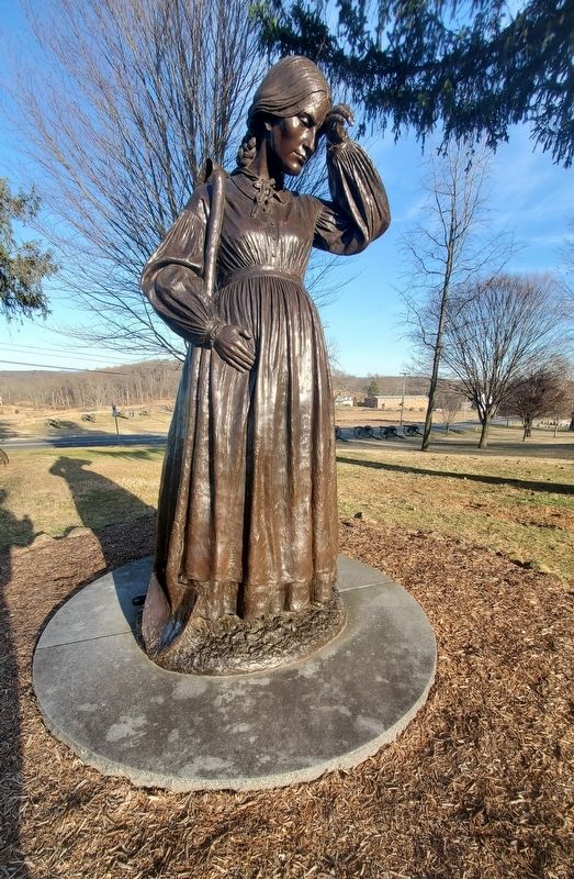 Elizabeth Masser Thorn statue near the marker image. Click for full size.