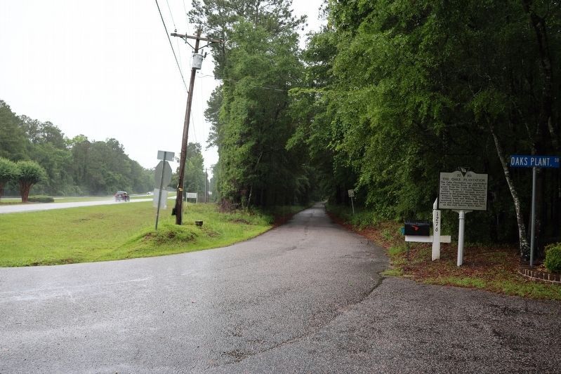 The Oaks Plantation Marker image. Click for full size.