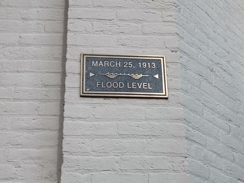 Flood Level Marker. Click for full size. Flood Level Marker image. Click for full size.