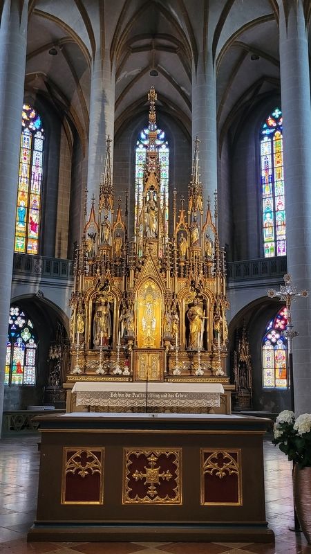 Closeup of the St. Martin Alter. Click for full size. Closeup of the St. Martin Alter image. Click for full size.