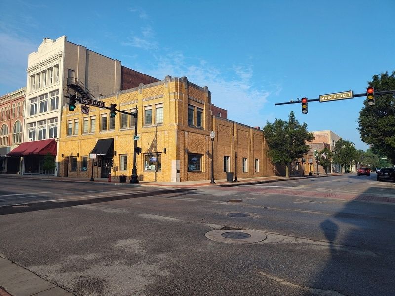 Piqua Chamber of Commerce. Click for full size. Piqua Chamber of Commerce image. Click for full size.
