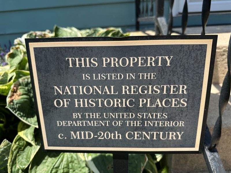 115 South Congress Street Marker. Click for full size. 115 South Congress Street Marker image. Click for full size.