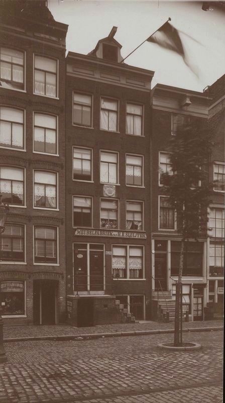 Building and marker as they appeared in 1906. Click for full size. Building and marker as they appeared in 1906 image. Click for full size.