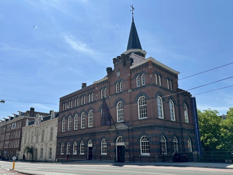Former police building, now Time & Style image. Click for full size.