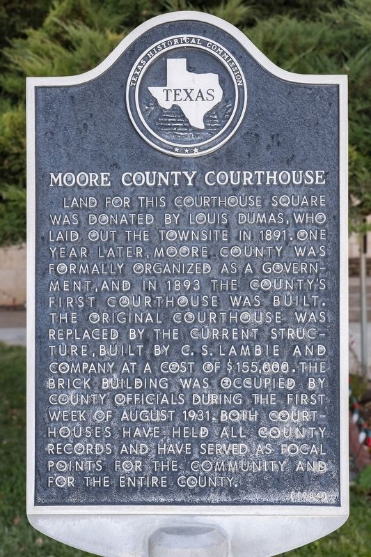 Moore County Courthouse Marker. Click for full size. Moore County Courthouse Marker image. Click for full size.