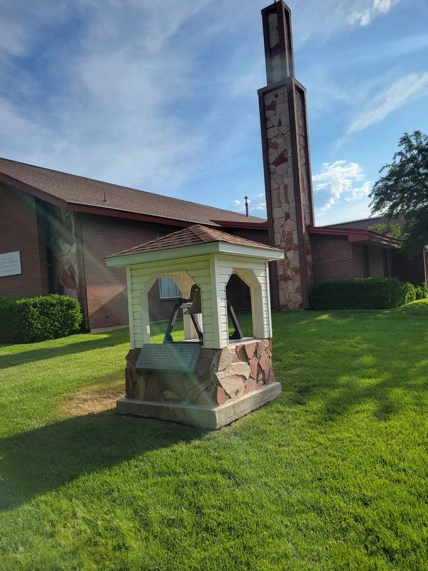 Garden City Bell Marker. Click for full size. Garden City Bell Marker image. Click for full size.