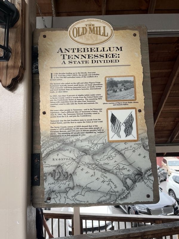 Antebellum Tennessee Marker. Click for full size. Antebellum Tennessee Marker image. Click for full size.