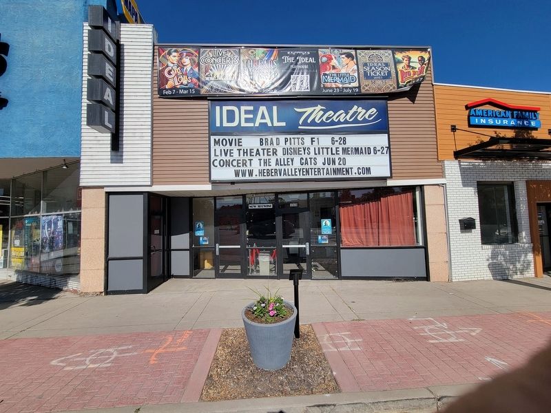 Ideal Theater Marker image. Click for full size.