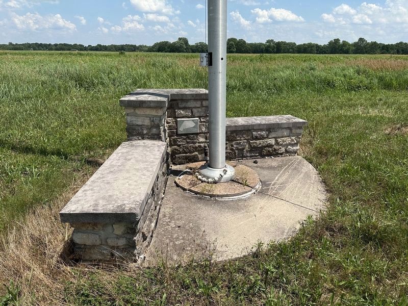 Corner Boundary No. 7 Marker image. Click for full size.