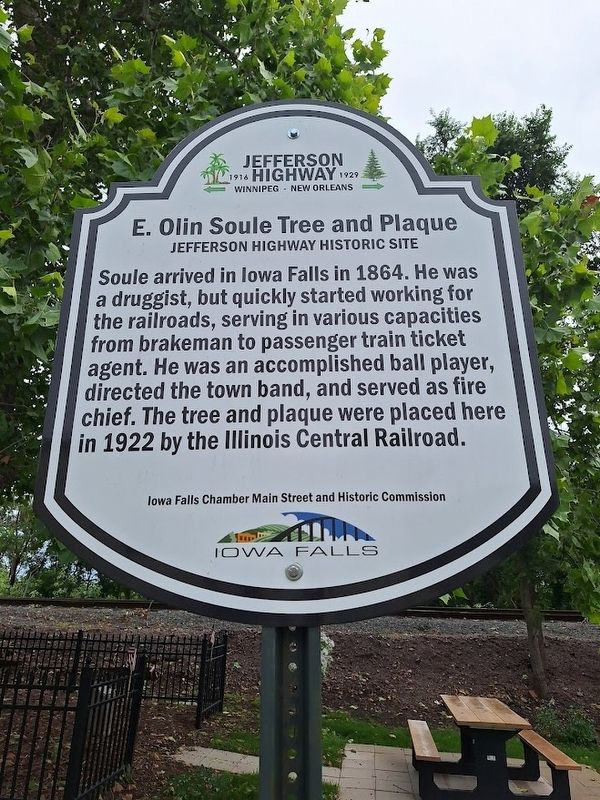 E. Olin Soule Tree and Plaque Marker image. Click for full size.