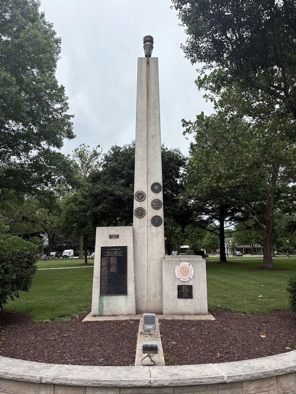 Kendall County Veterans Memorial image. Click for full size.