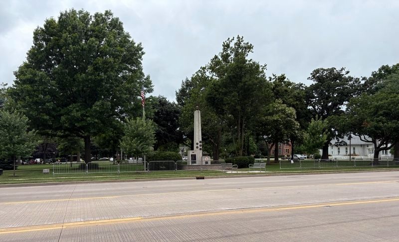 Kendall County Veterans Memorial image. Click for full size.
