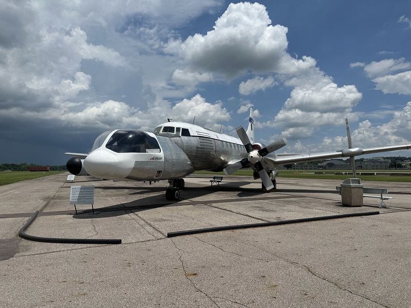 Conair NC-131H Total In-Flight Simulatot (TIFS) Marker - wide view with aircraft. Click for full size. Conair NC-131H Total In-Flight Simulatot (TIFS) Marker - wide view with aircraft image. Click for full size.