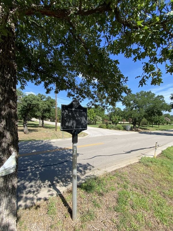 Mahotea Boone Trail Marker image. Click for full size.