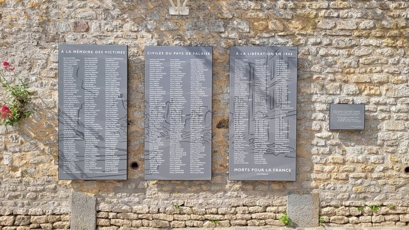 La bataille de Normandie / The Battle of Normandy Marker image. Click for full size.
