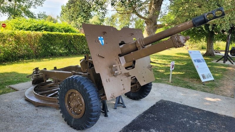 25 Pounder Field Gun. Click for full size. 25 Pounder Field Gun image. Click for full size.