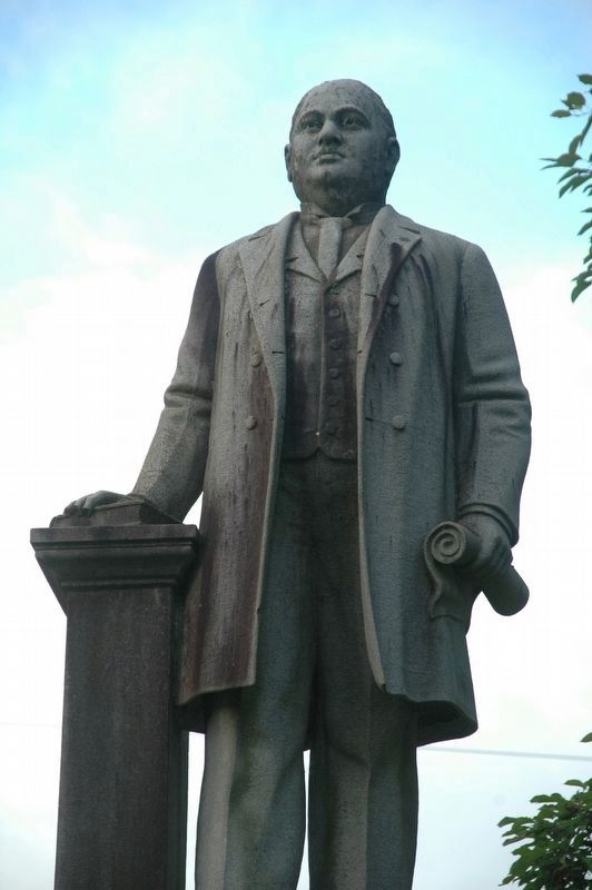 Willis MacDonald Memorial - Detail image. Click for full size.
