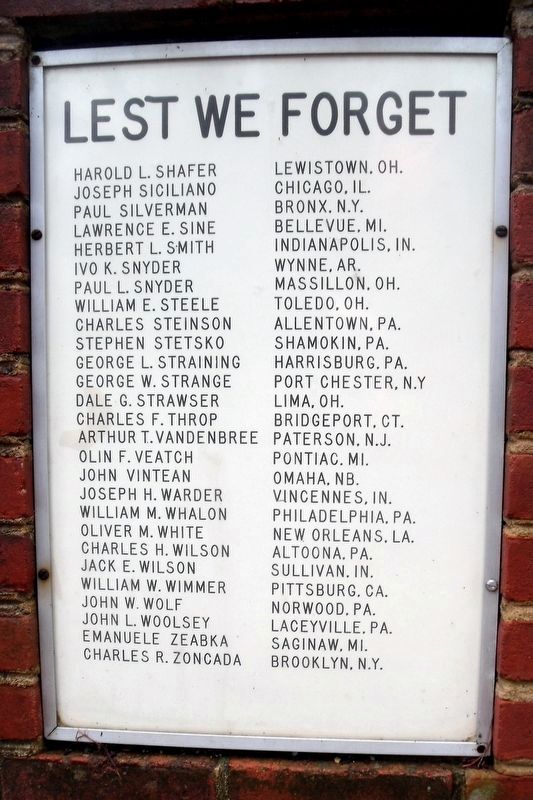 Lest We Forget image. Click for full size.