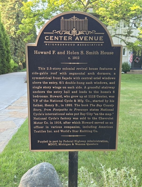 Howard F. and Helen S. Smith House Marker image. Click for full size.