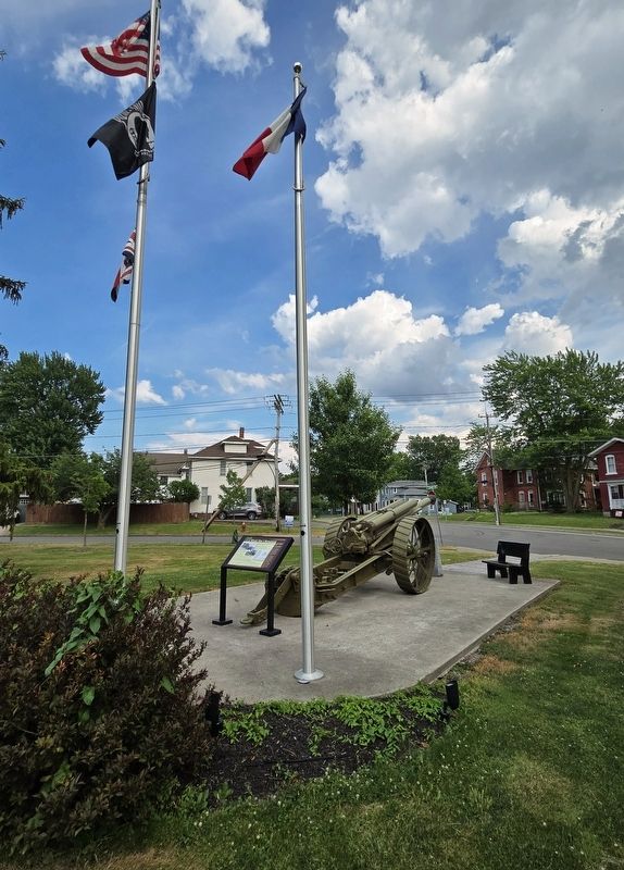 World War I Monument image. Click for full size.