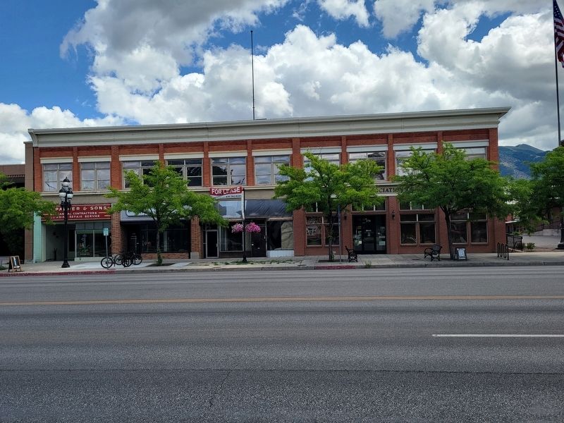 Arimo Block Building image. Click for full size.