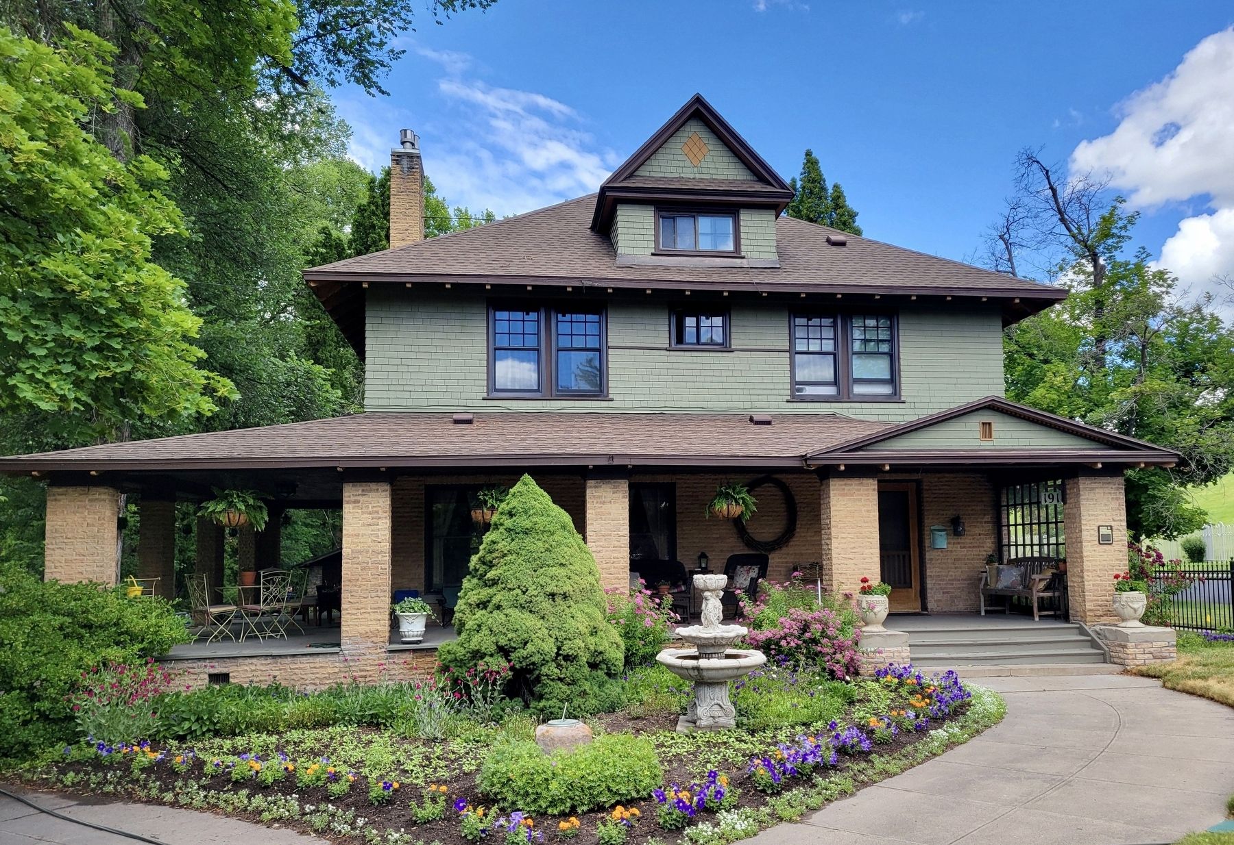 George H. Champ House and Marker image. Click for full size.