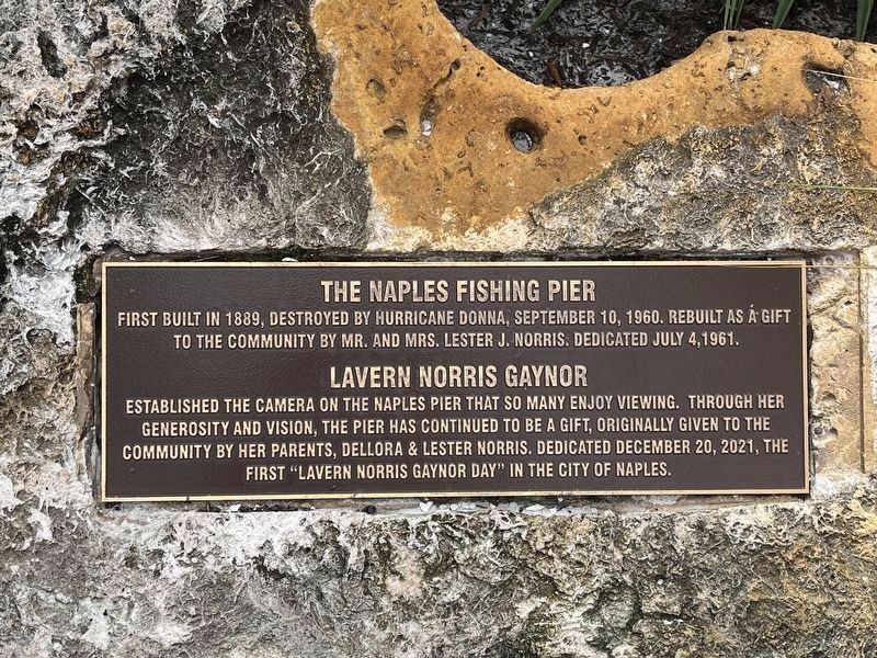 The Naples Fishing Pier Marker image. Click for full size.