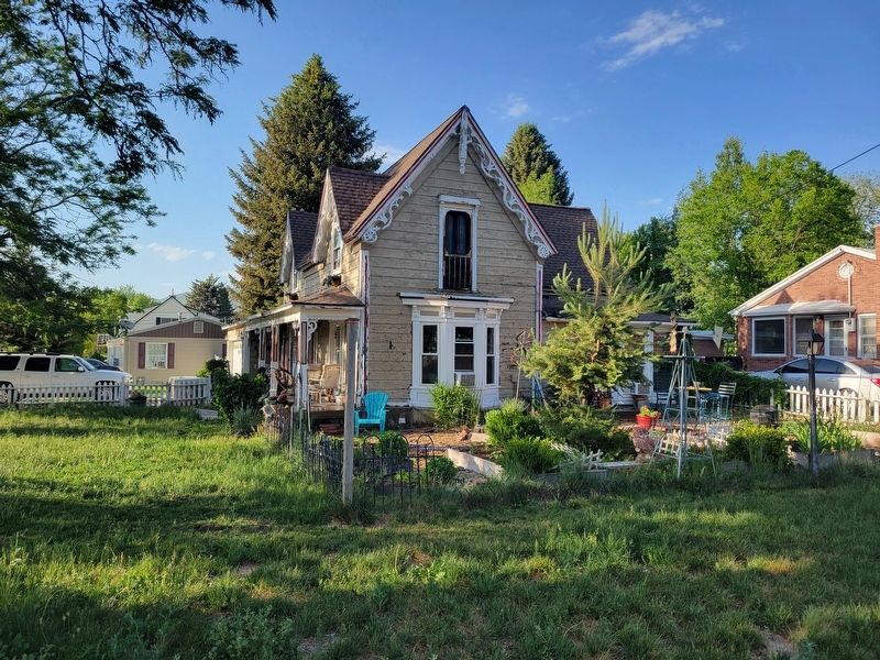 George & Elizabeth White Blackley Home Building image. Click for full size.