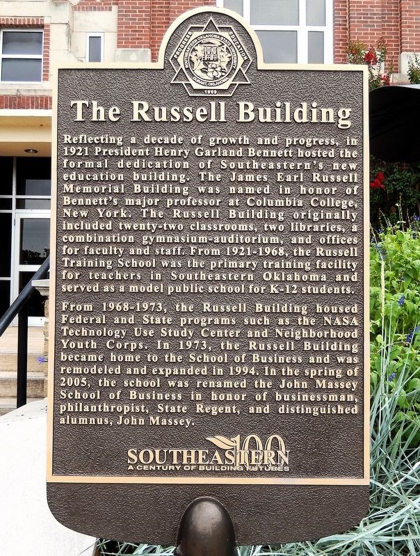 The Russell Building Marker image. Click for full size.