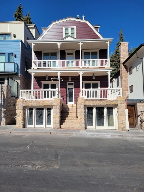 Bogan Boarding House Building. Click for full size. Bogan Boarding House Building image. Click for full size.