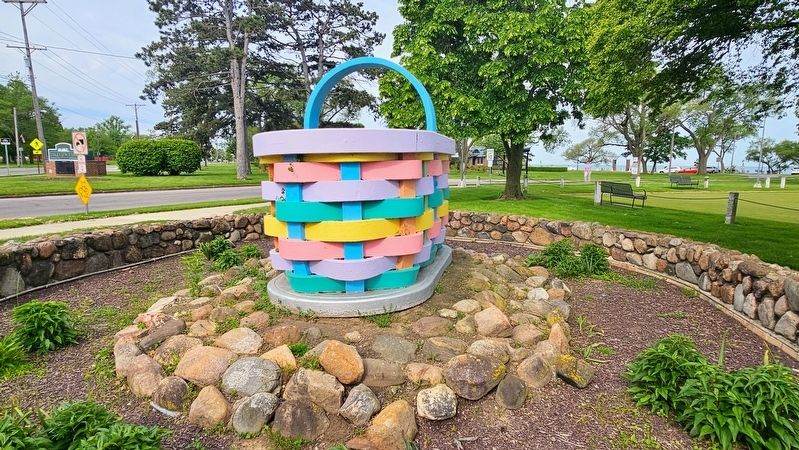 Lakeview Park Easter Basket image. Click for full size.