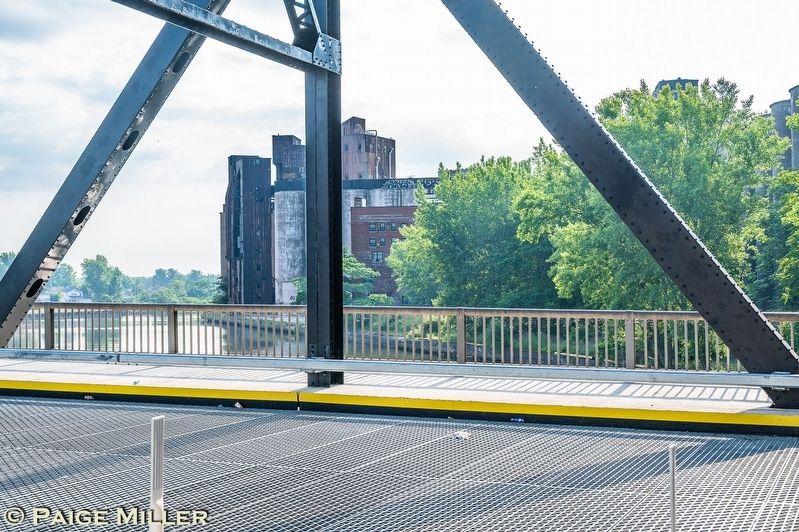 Ohio Street Bridge Marker. Click for full size. Ohio Street Bridge Marker image. Click for full size.