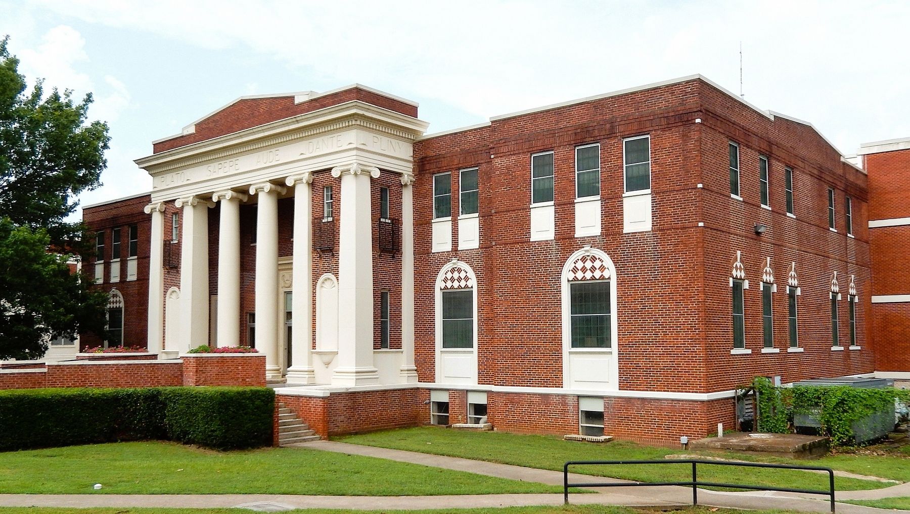 Henry G. Bennett Memorial Library (<i>northeast elevation</i>) image. Click for full size.