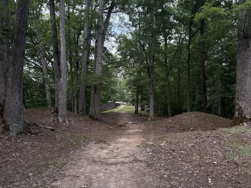 The Eastern "Gateway" Marker. Click for full size. The Eastern "Gateway" Marker image. Click for full size.