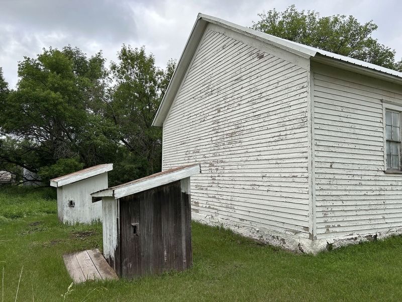 Esmond Township Hall image. Click for full size.