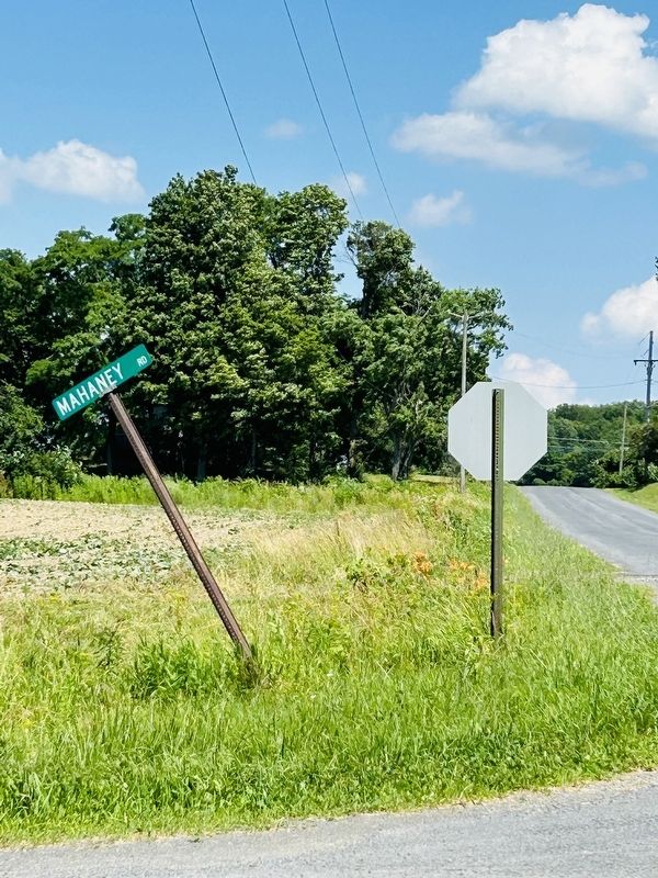 Site of Log Meeting House Marker. Click for full size. Site of Log Meeting House Marker image. Click for full size.