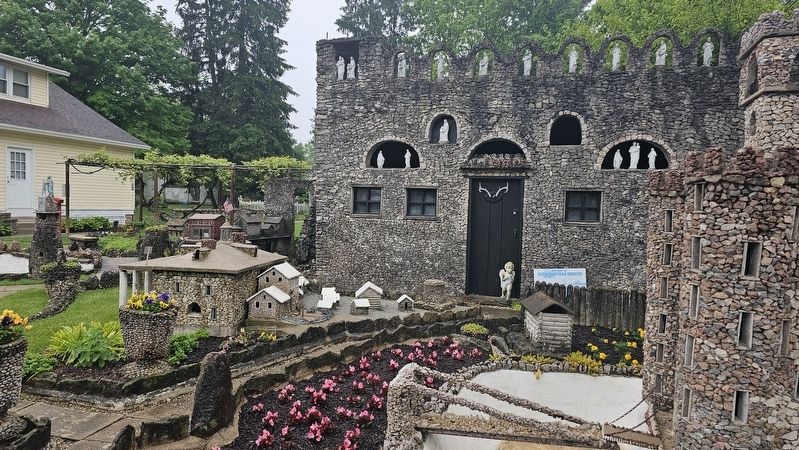Hartman Rock Garden image. Click for full size.