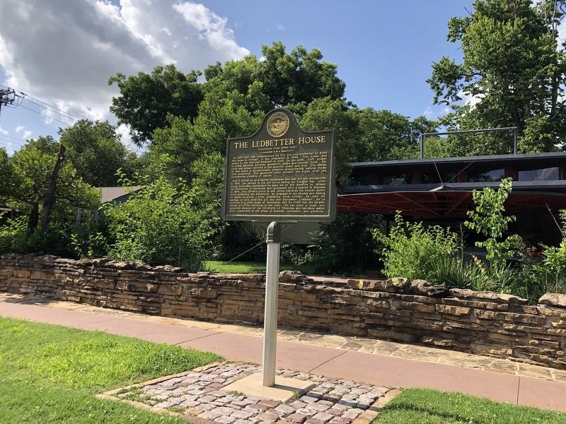 The Ledbetter House Marker image. Click for full size.