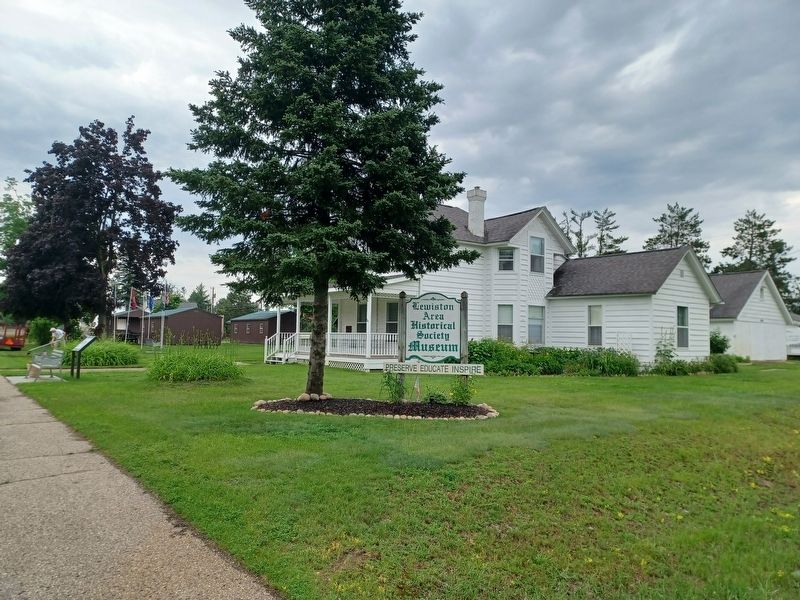 The Kneeland/Sachs House and Marker. Click for full size. The Kneeland/Sachs House and Marker image. Click for full size.