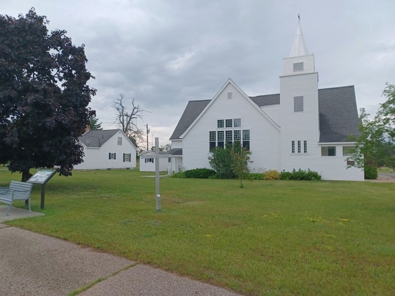 The Congregational Church and Marker. Click for full size. The Congregational Church and Marker image. Click for full size.