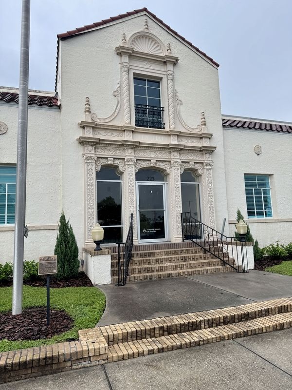 Wauchula City Hall Marker. Click for full size. Wauchula City Hall Marker image. Click for full size.