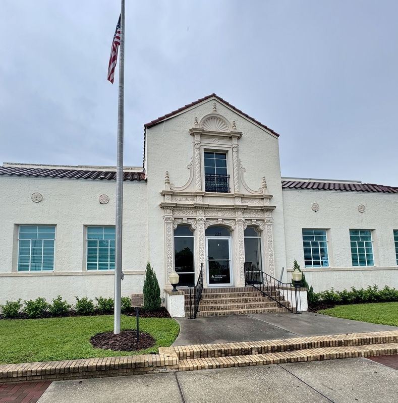 Wauchula City Hall. Click for full size. Wauchula City Hall image. Click for full size.