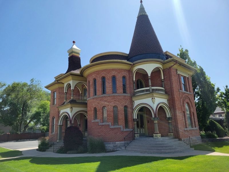 Dennis A. Smyth House image. Click for full size.